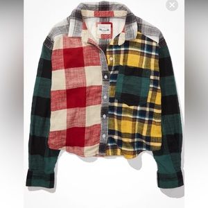 AE Cozy Cabin Cropped Flannel